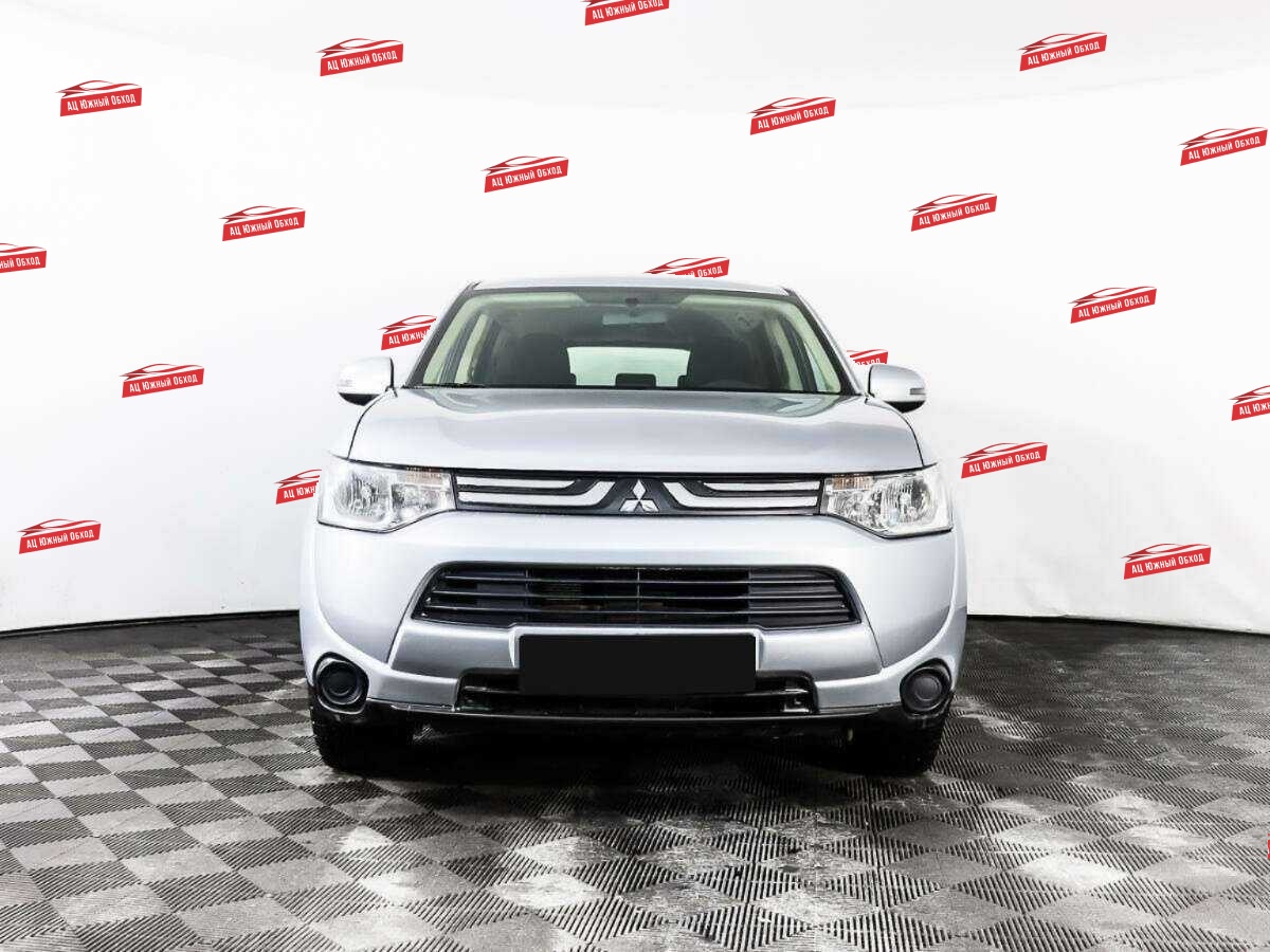 Купить Mitsubishi Outlander с пробегом. Фото: #1