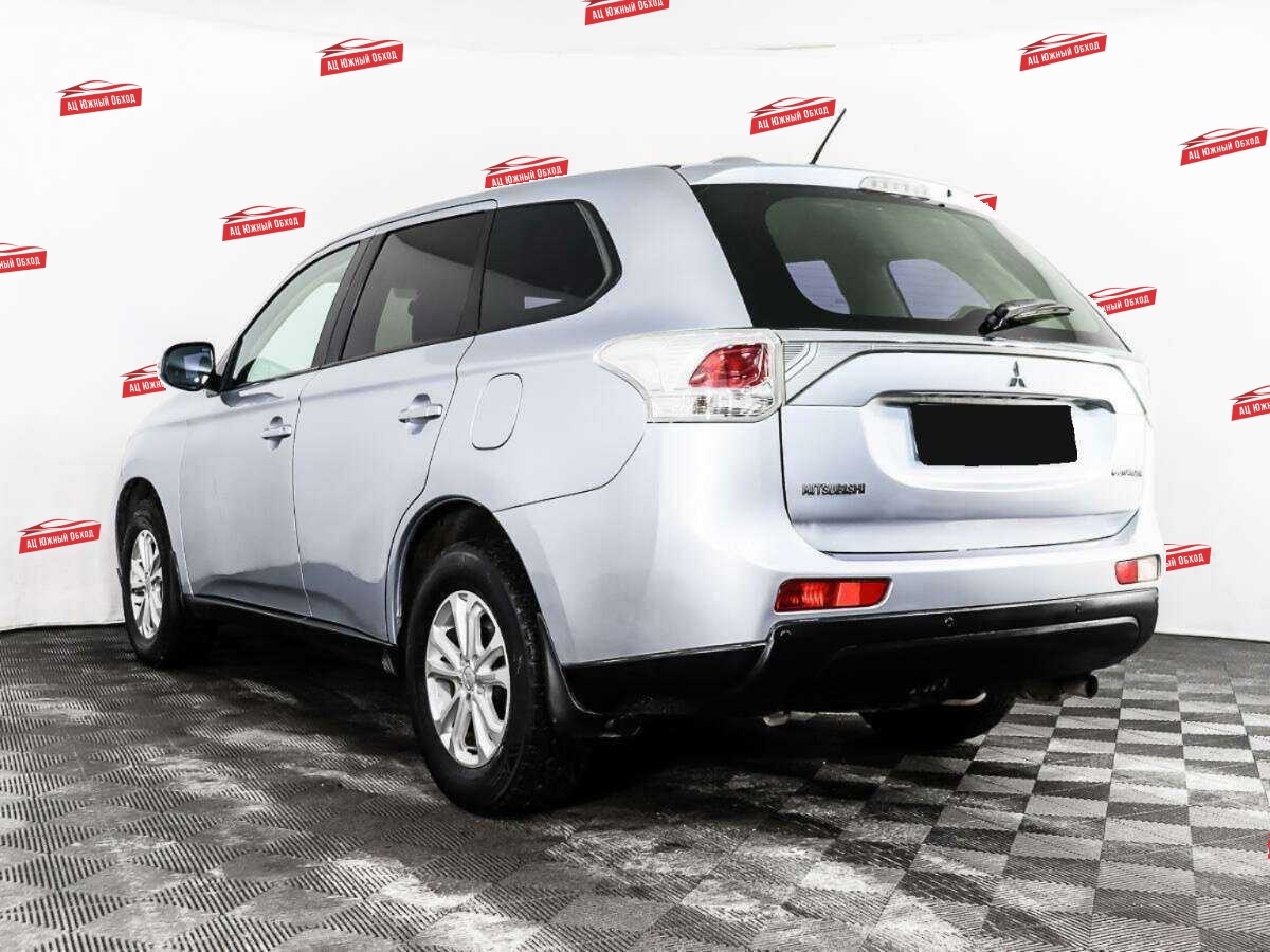 Купить Mitsubishi Outlander с пробегом. Фото: #6