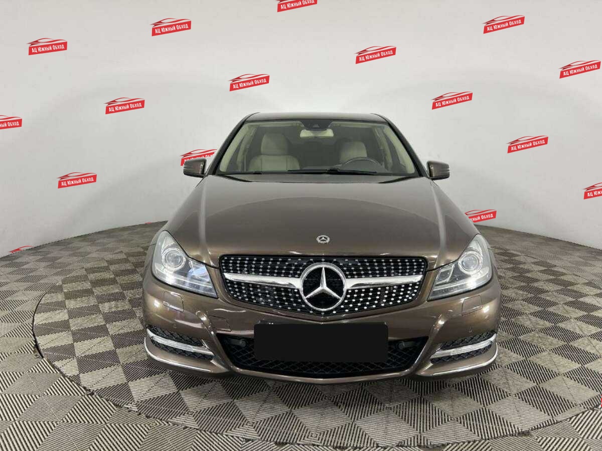 Купить Mercedes-Benz C-Класс с пробегом. Фото: #1