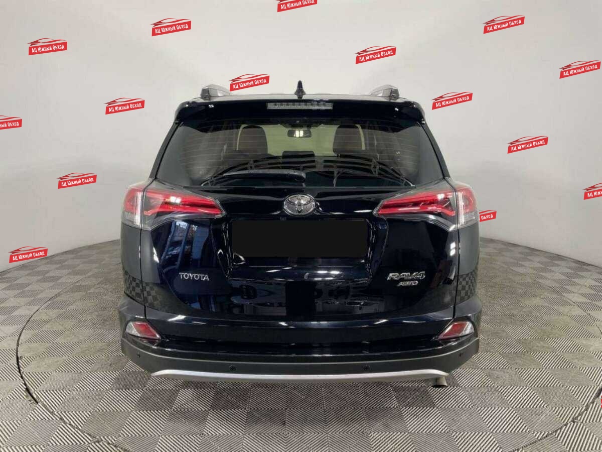 Купить Toyota RAV4 с пробегом. Фото: #2