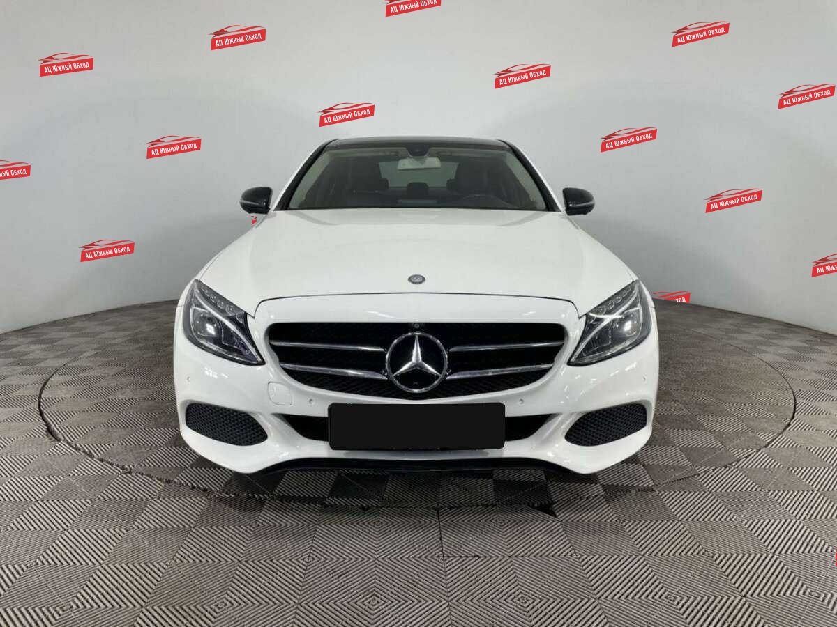 Купить Mercedes-Benz C-Класс с пробегом. Фото: #1
