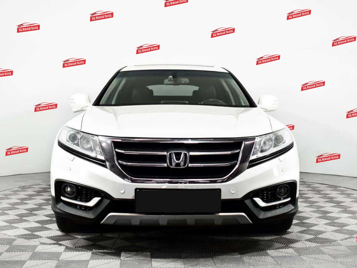Купить Honda Crosstour с пробегом. Фото: #1