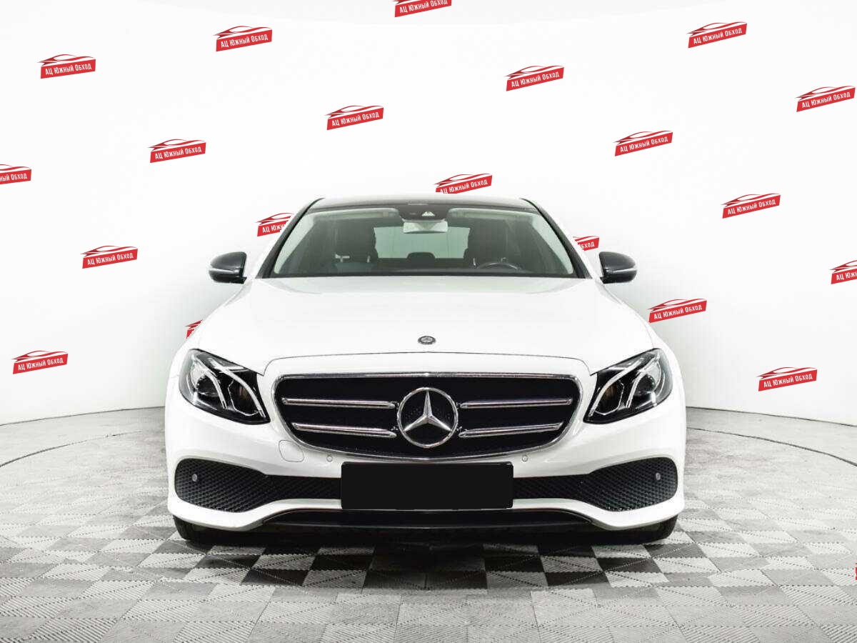 Купить Mercedes-Benz E-Класс с пробегом. Фото: #1