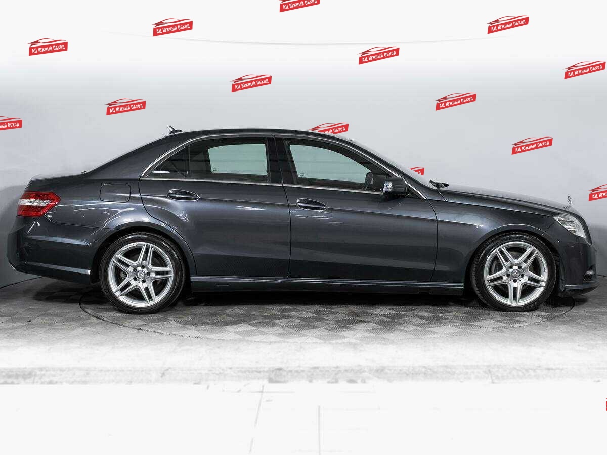 Купить Mercedes-Benz E-Класс с пробегом. Фото: #3