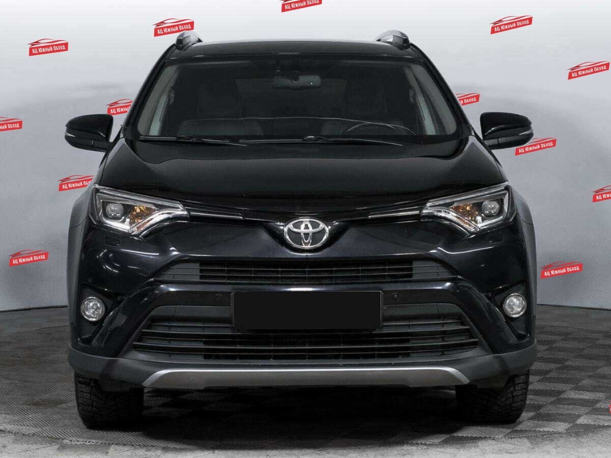 Купить Toyota RAV4 с пробегом. Фото: #1