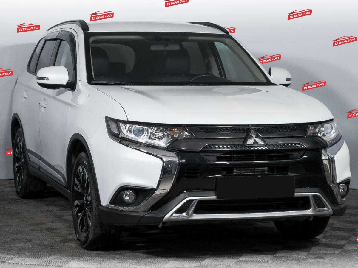 Купить Mitsubishi Outlander с пробегом. Фото: #2