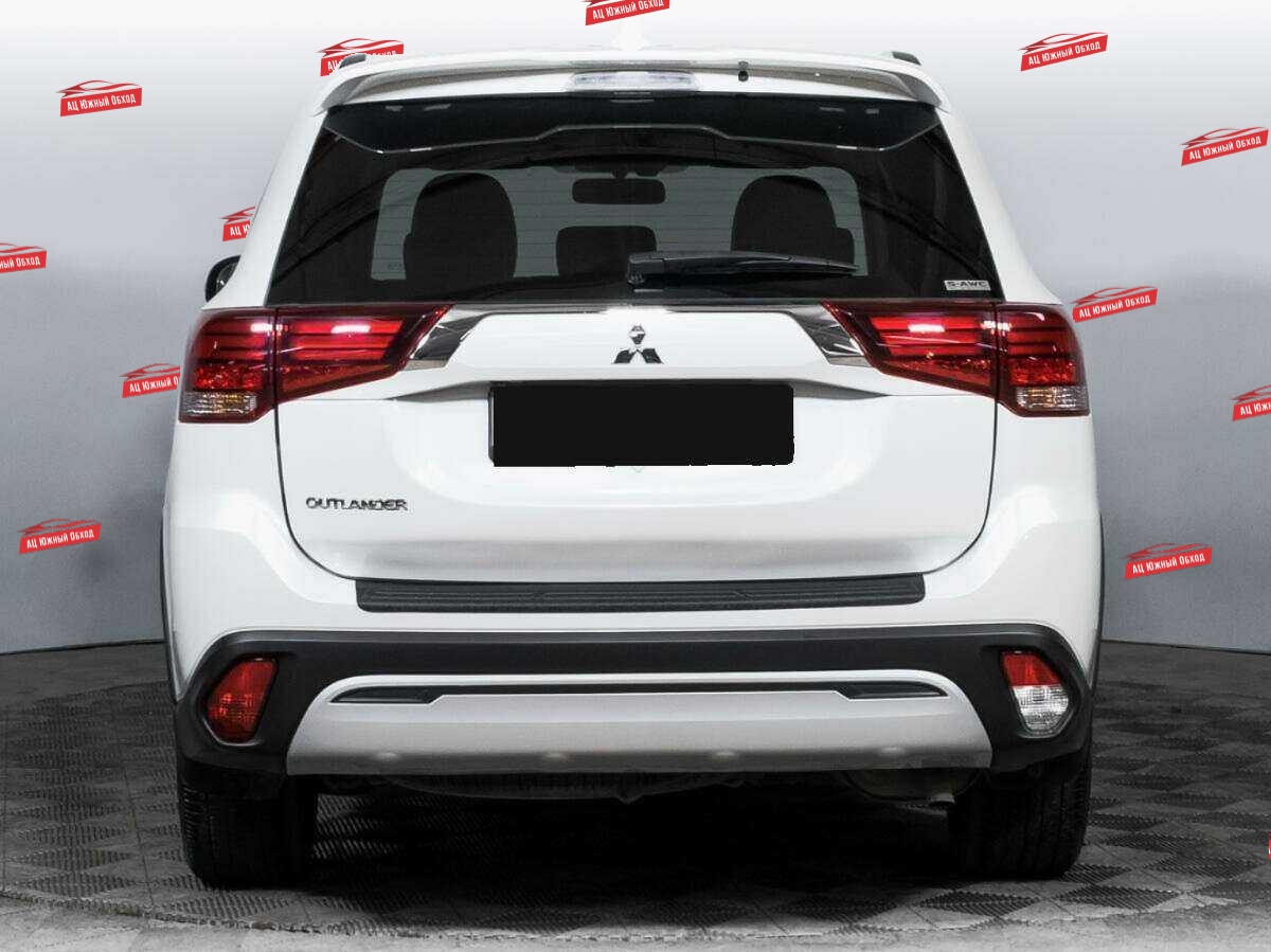 Купить Mitsubishi Outlander с пробегом. Фото: #5