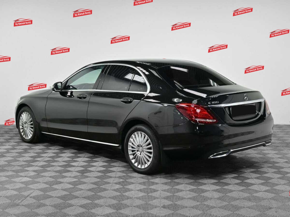 Купить Mercedes-Benz C-Класс с пробегом. Фото: #3