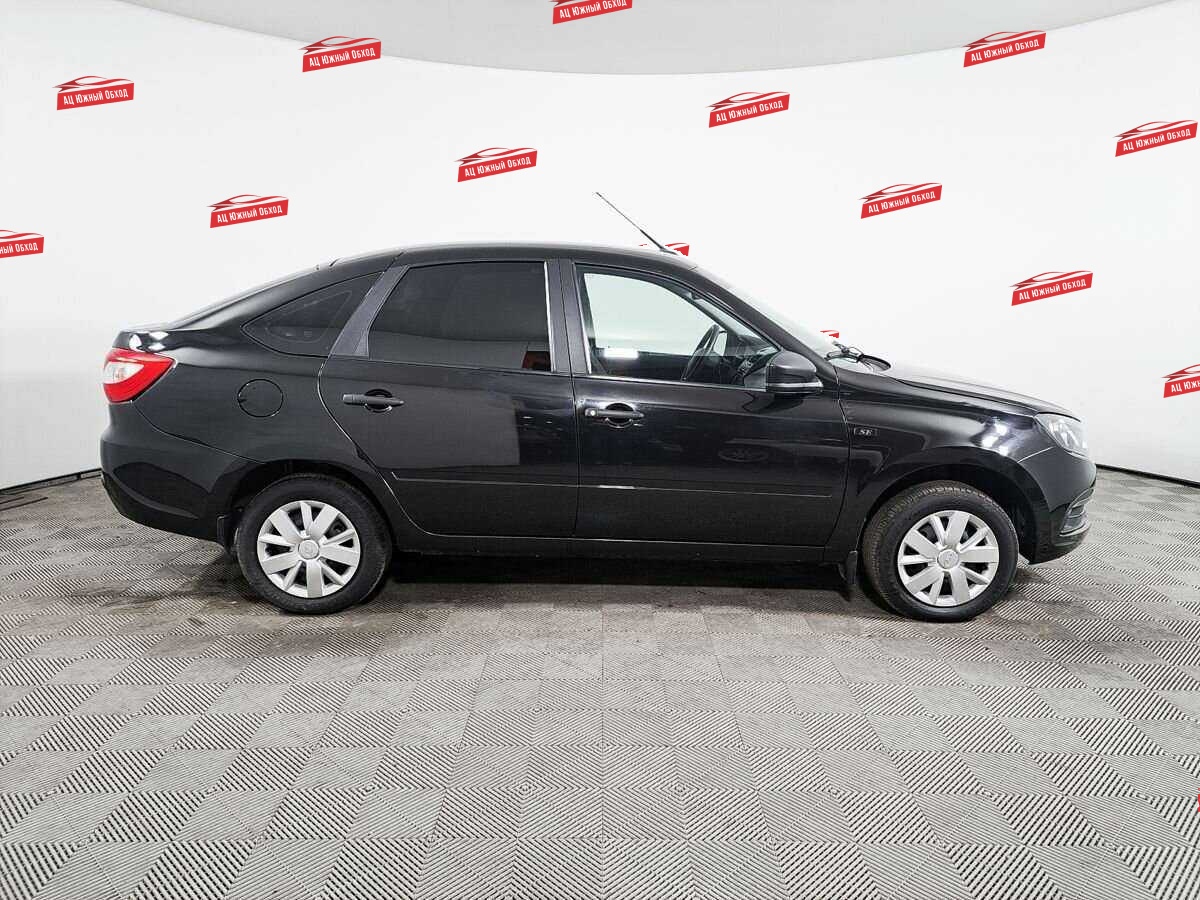 Купить Lada (ВАЗ) Granta с пробегом. Фото: #3