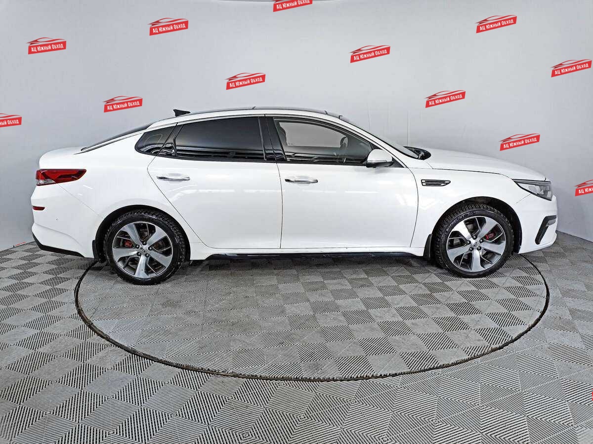 Купить Kia Optima с пробегом. Фото: #3