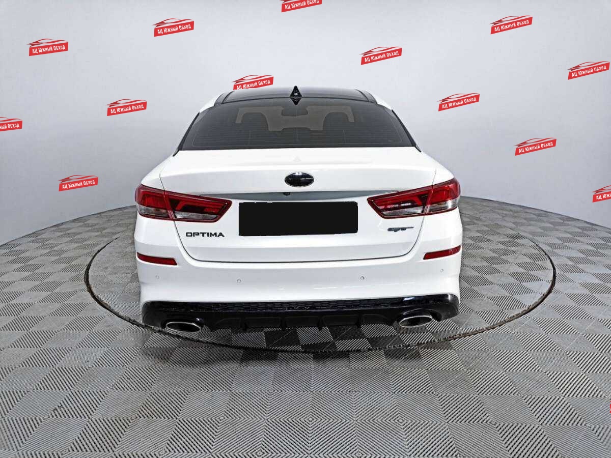Купить Kia Optima с пробегом. Фото: #5