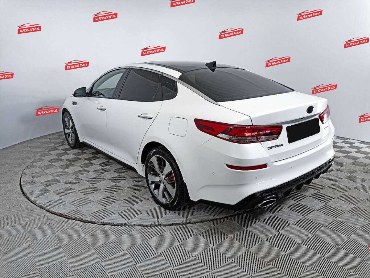 Купить Kia Optima с пробегом. Фото: #6