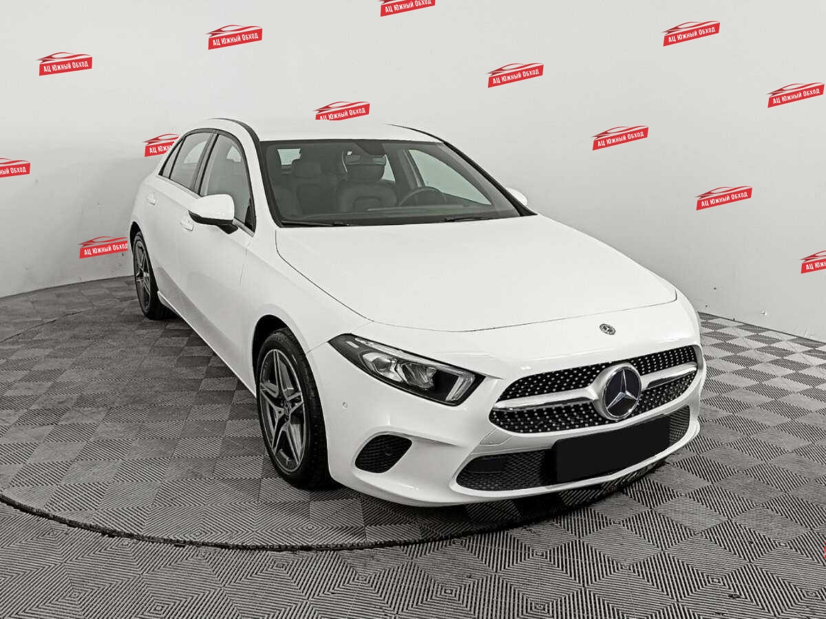 Купить Mercedes-Benz A-Класс с пробегом. Фото: #2