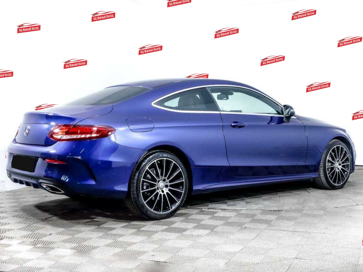 Купить Mercedes-Benz C-Класс с пробегом. Фото: #3