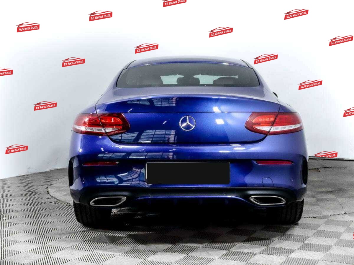 Купить Mercedes-Benz C-Класс с пробегом. Фото: #4