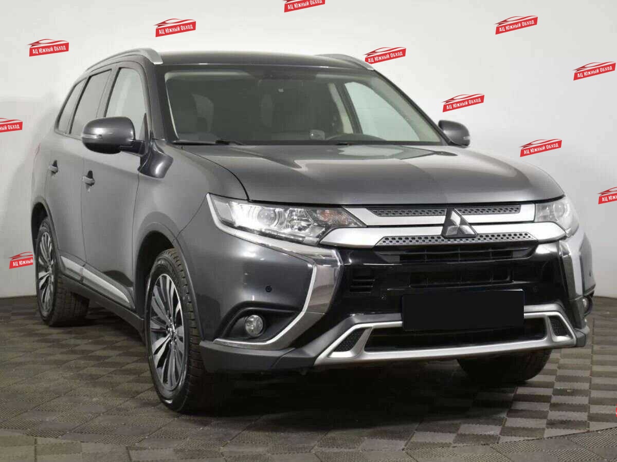 Купить Mitsubishi Outlander с пробегом. Фото: #1