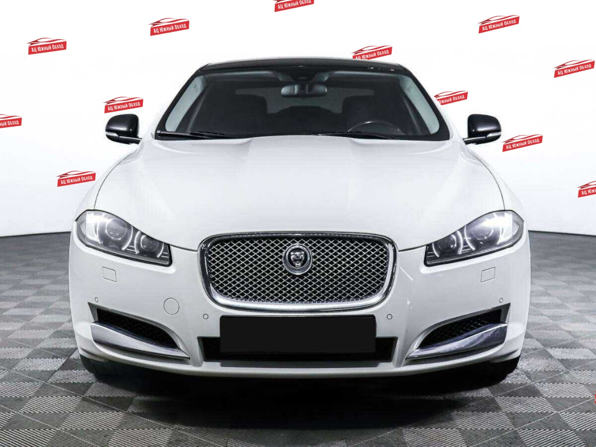 Купить Jaguar XF с пробегом. Фото: #1