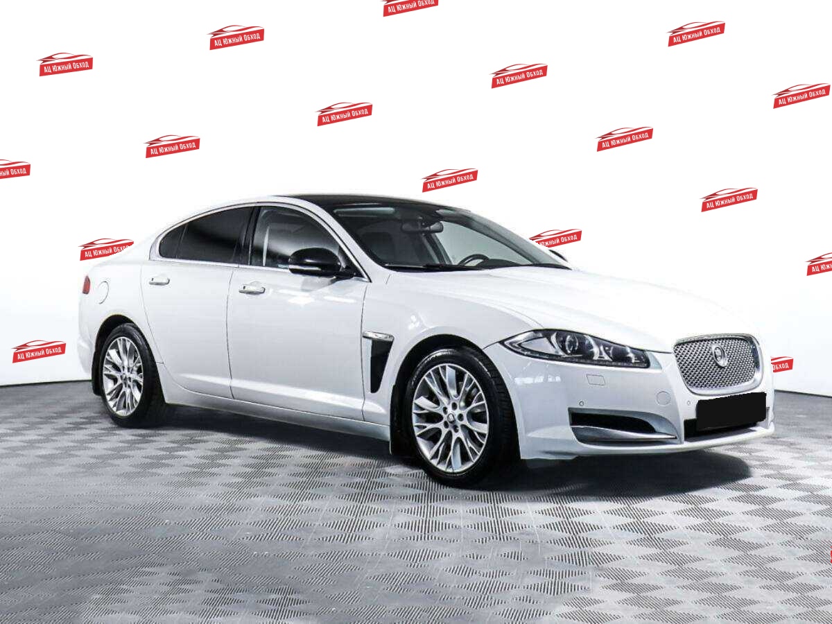 Купить Jaguar XF с пробегом. Фото: #2
