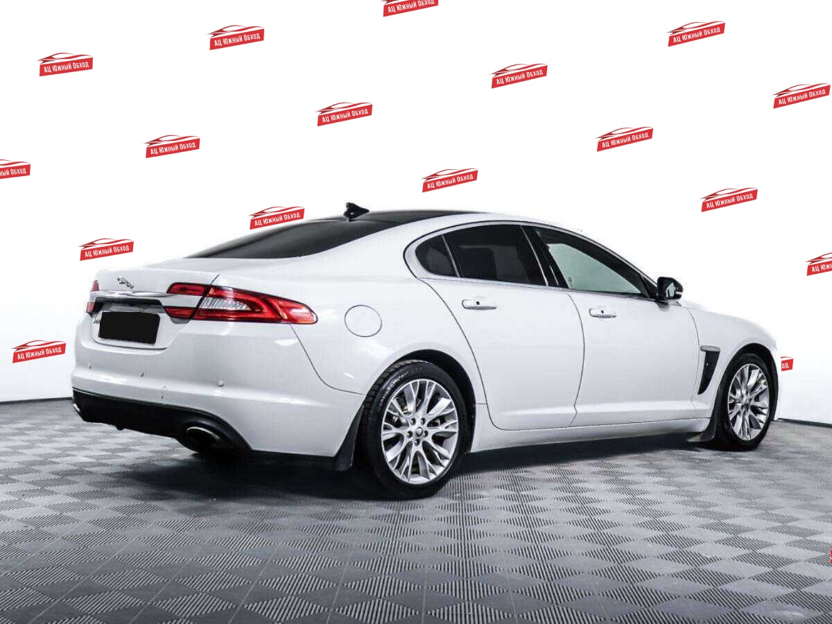 Купить Jaguar XF с пробегом. Фото: #4