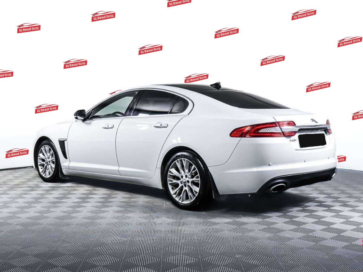 Купить Jaguar XF с пробегом. Фото: #6