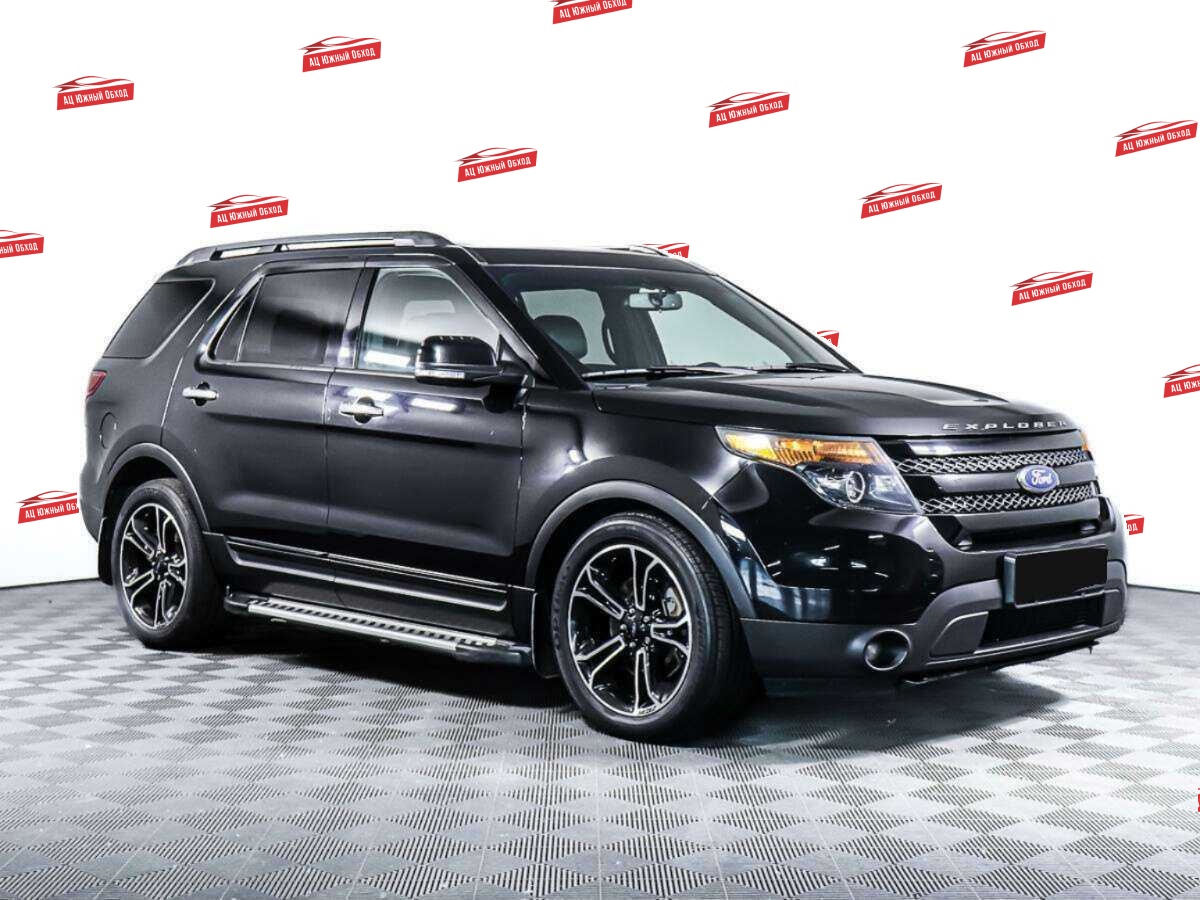 Купить Ford Explorer с пробегом. Фото: #2