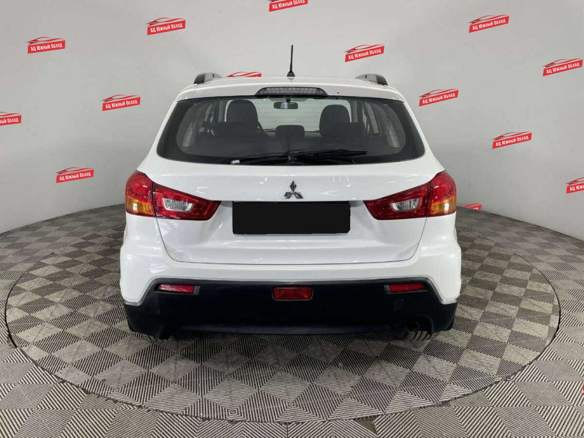 Купить Mitsubishi ASX с пробегом. Фото: #2