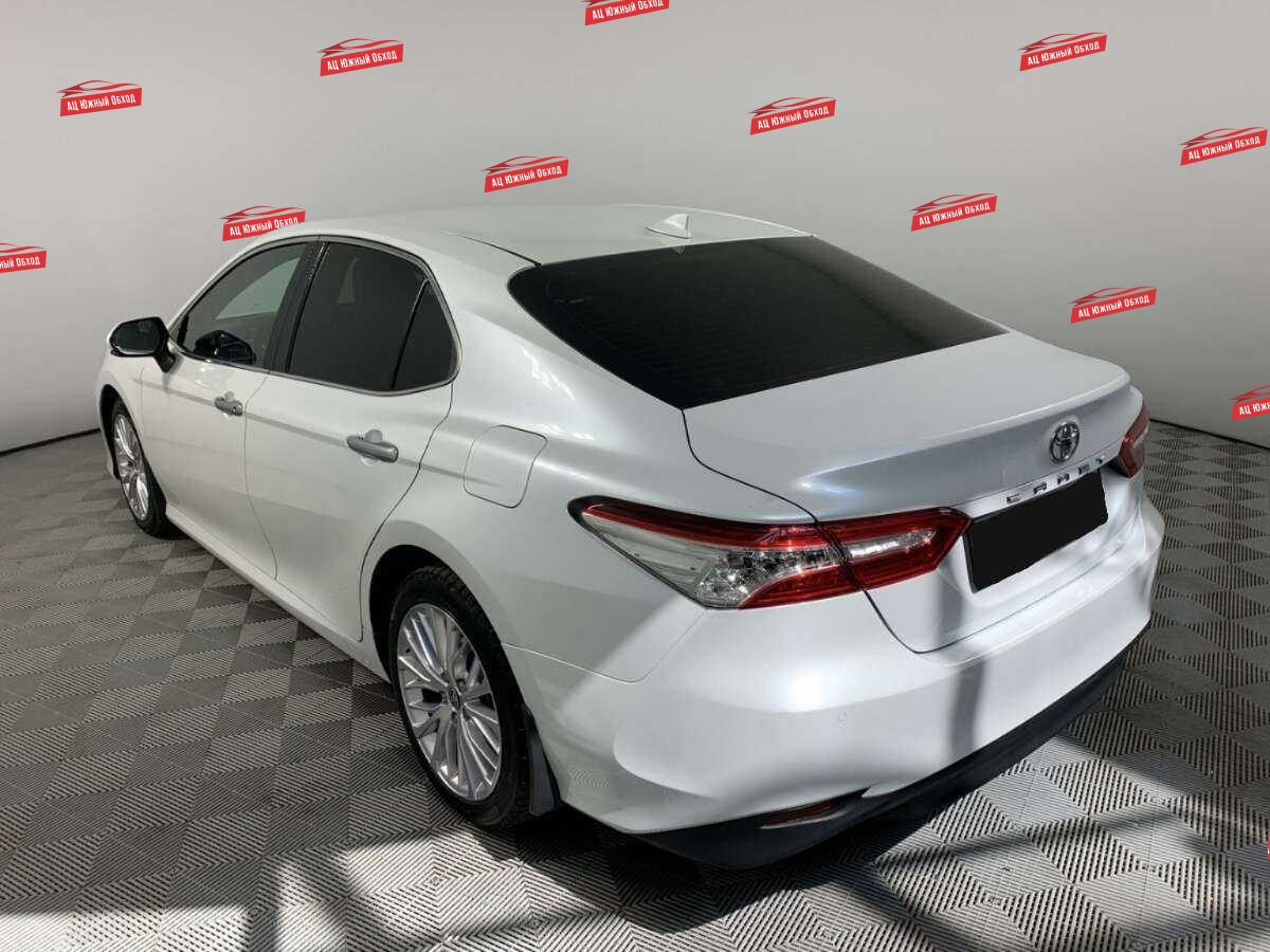 Купить Toyota Camry с пробегом. Фото: #6