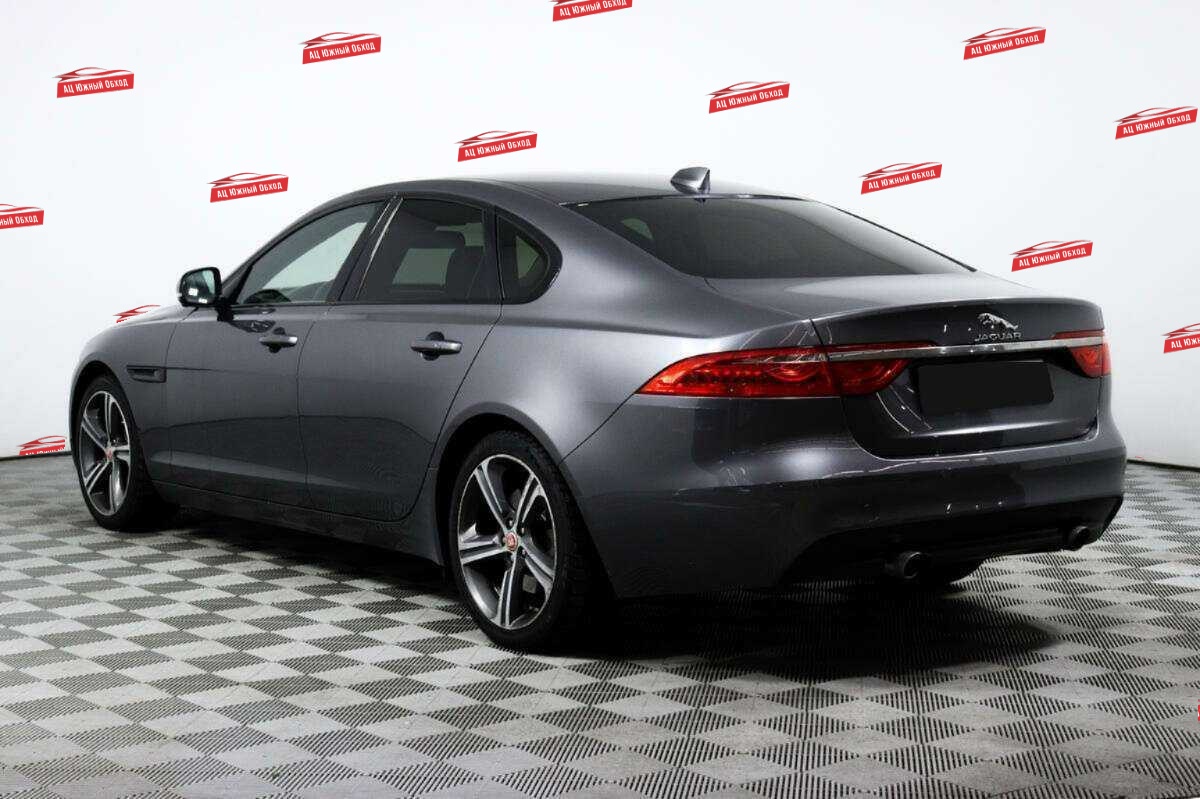 Купить Jaguar XF с пробегом. Фото: #6