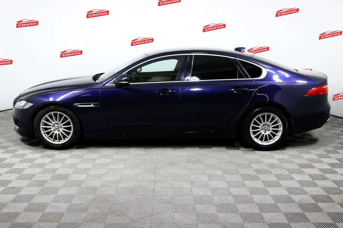 Купить Jaguar XF с пробегом. Фото: #7