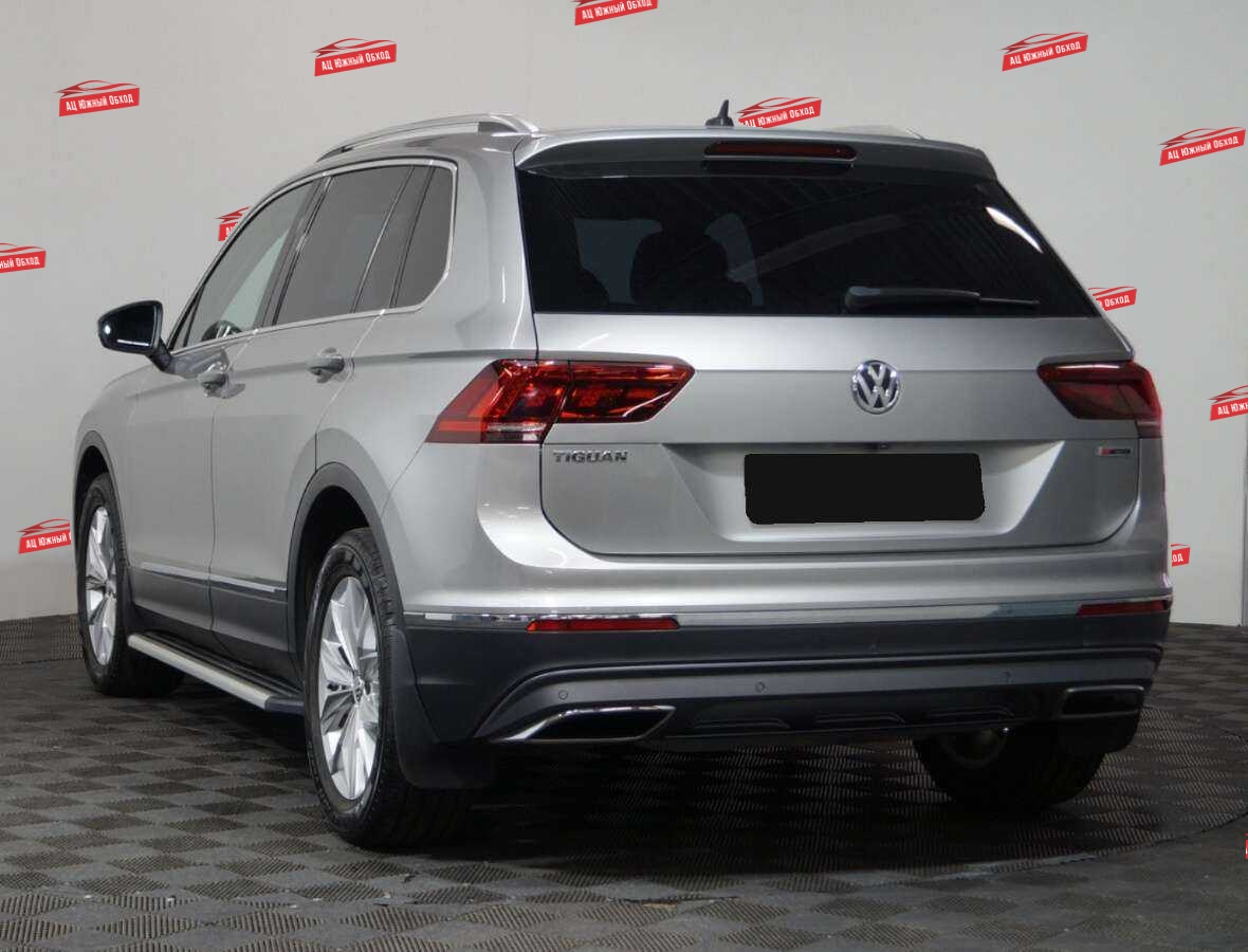 Купить Volkswagen Tiguan с пробегом. Фото: #2