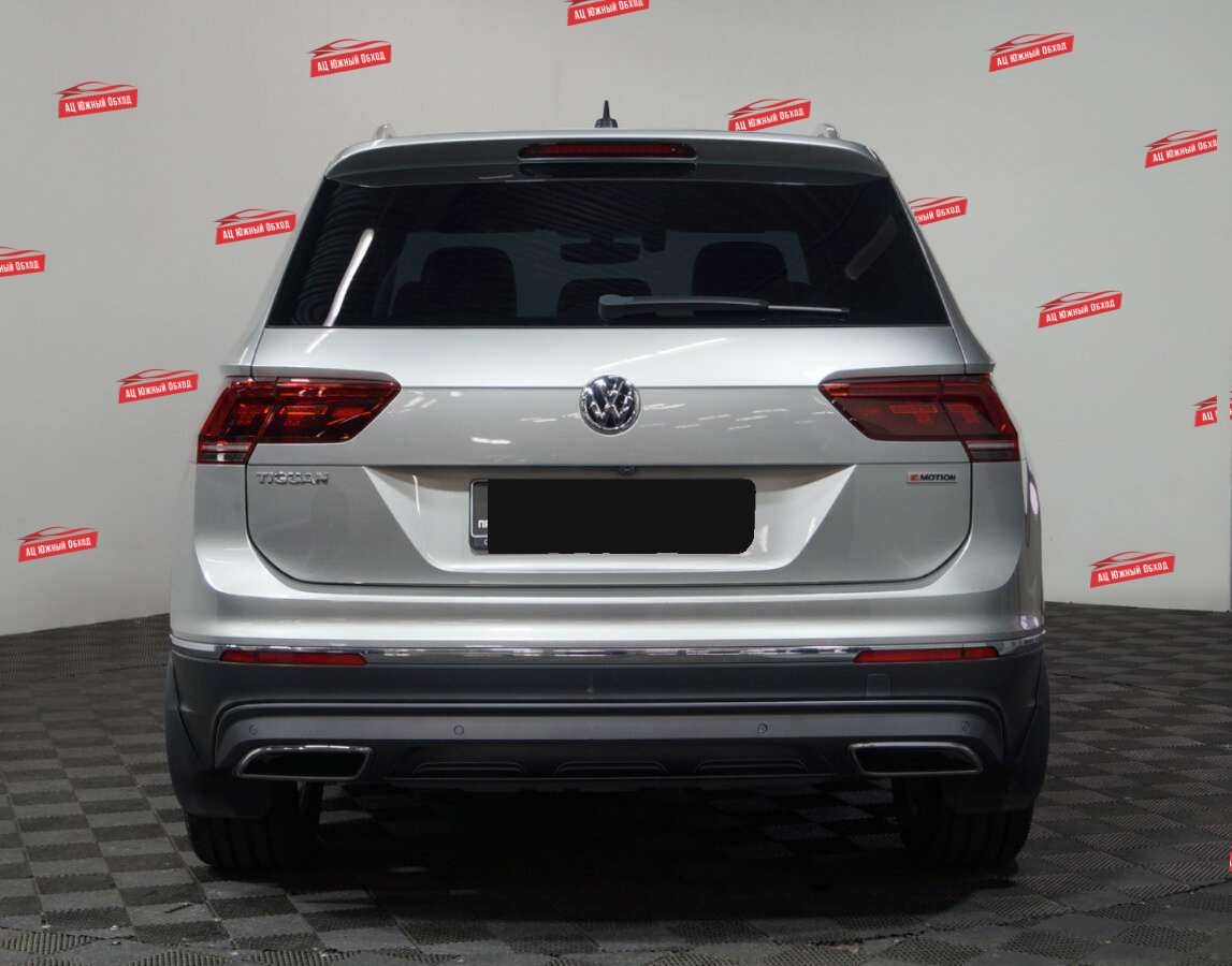 Купить Volkswagen Tiguan с пробегом. Фото: #3