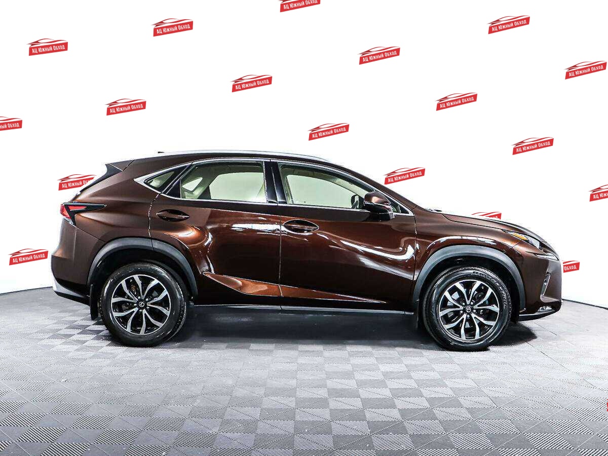Купить Lexus NX с пробегом. Фото: #3
