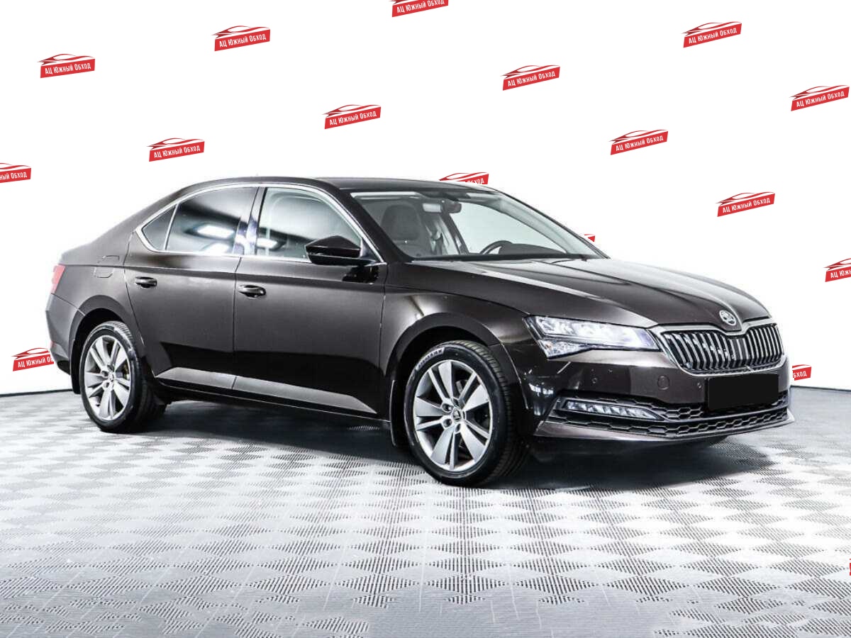 Купить Skoda Superb с пробегом. Фото: #2