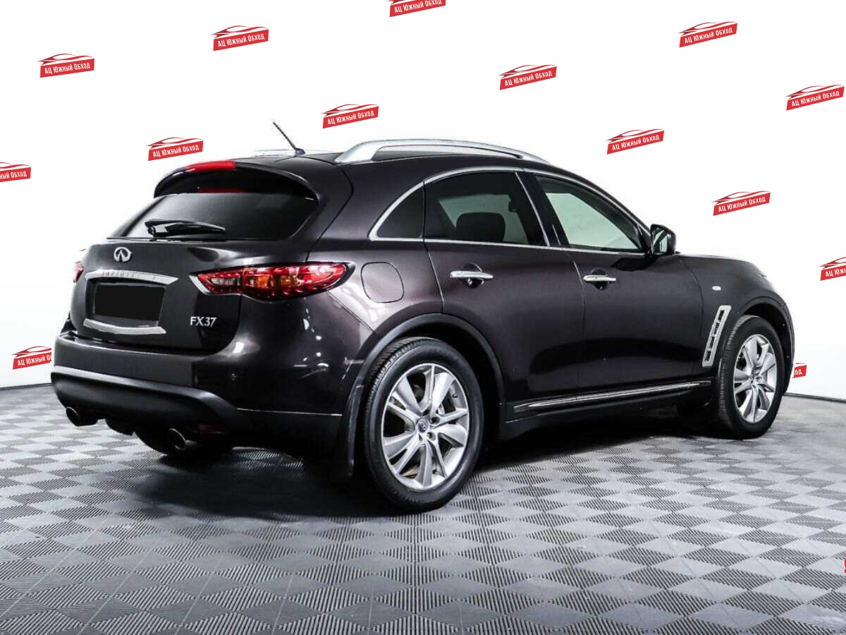 Купить Infiniti FX с пробегом. Фото: #4