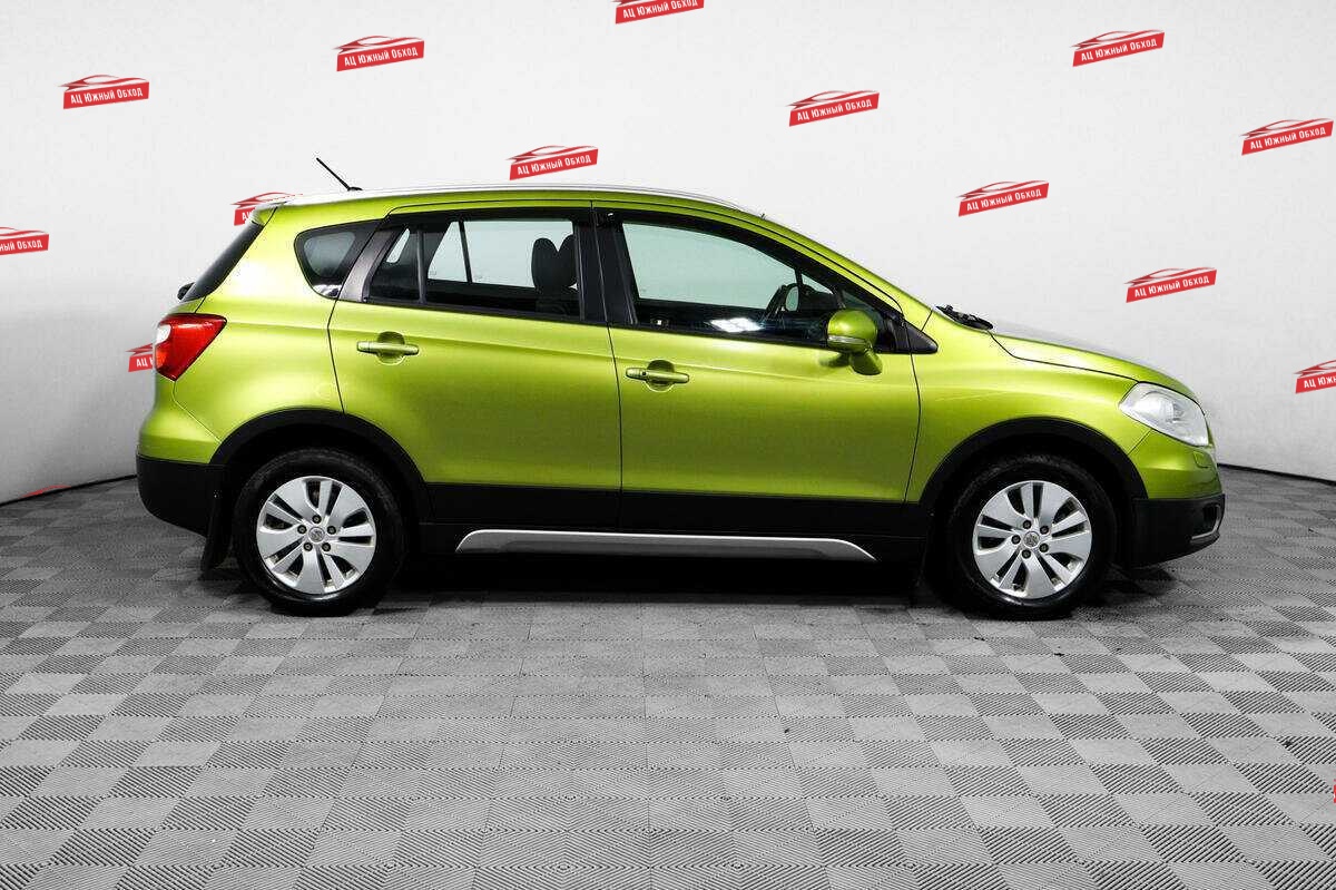 Купить Suzuki SX4 с пробегом. Фото: #3