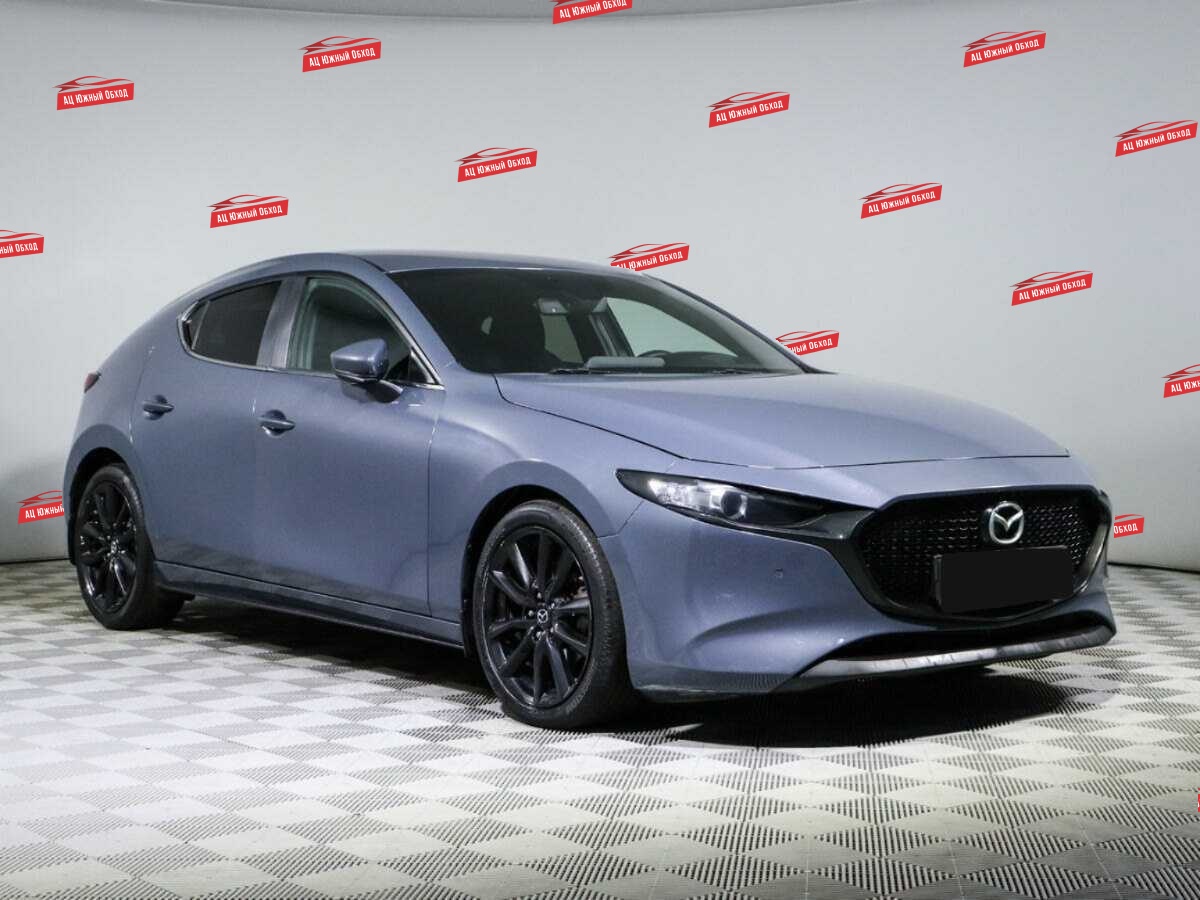 Купить Mazda 3 с пробегом. Фото: #2
