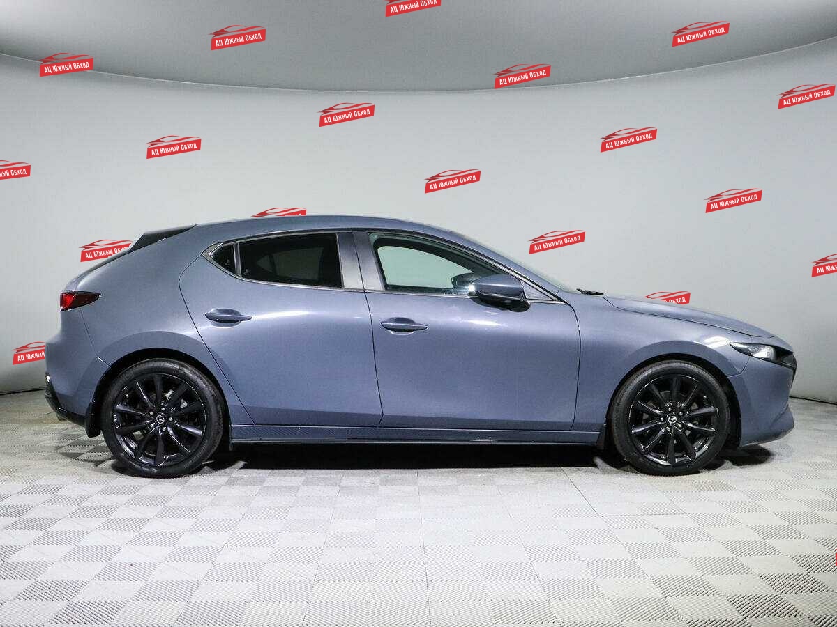 Купить Mazda 3 с пробегом. Фото: #3