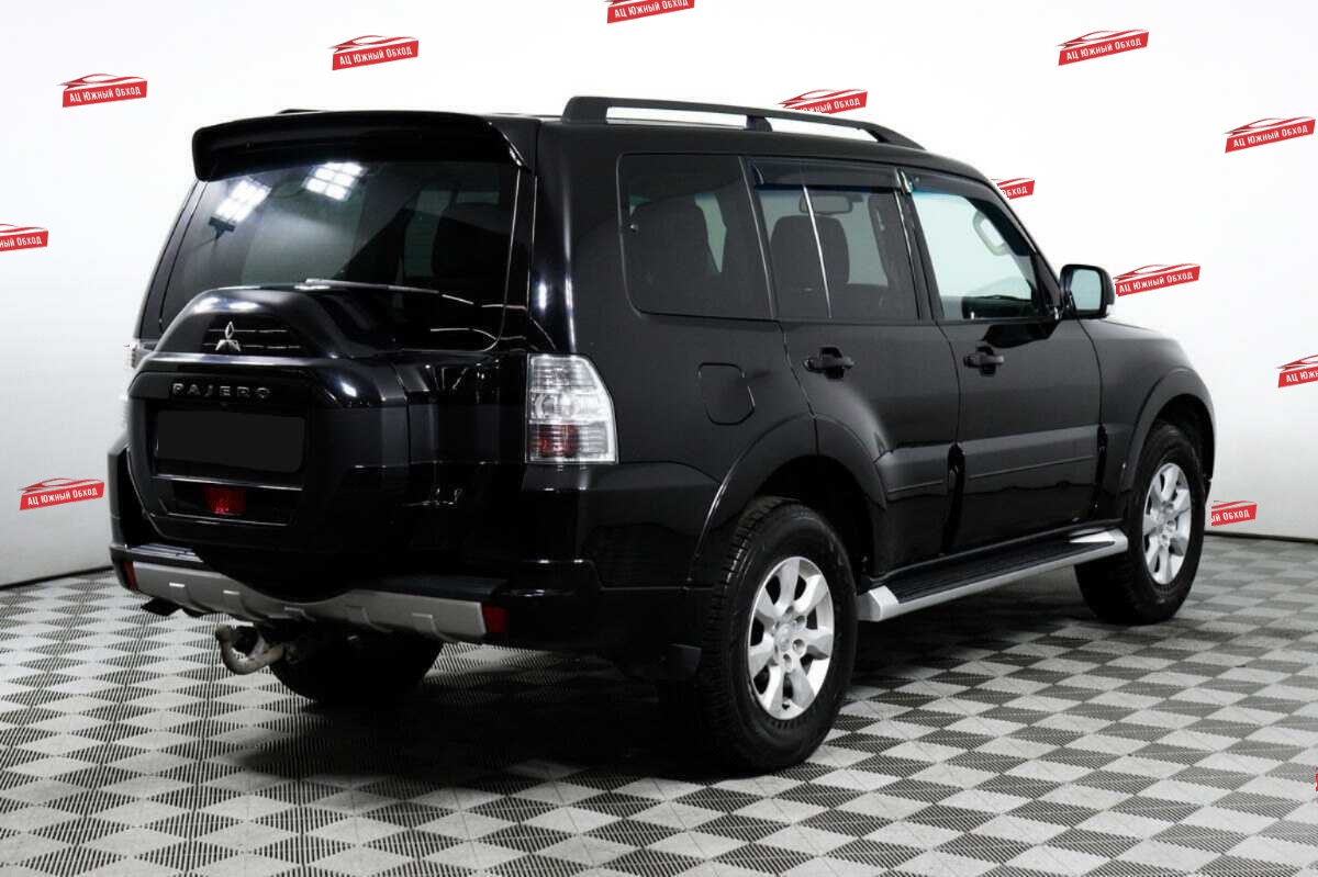 Купить Mitsubishi Pajero с пробегом. Фото: #4