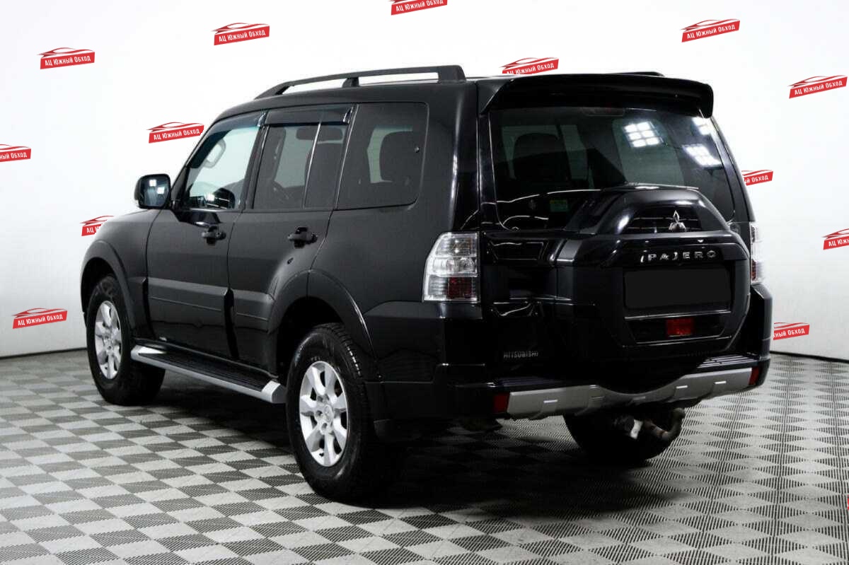 Купить Mitsubishi Pajero с пробегом. Фото: #6
