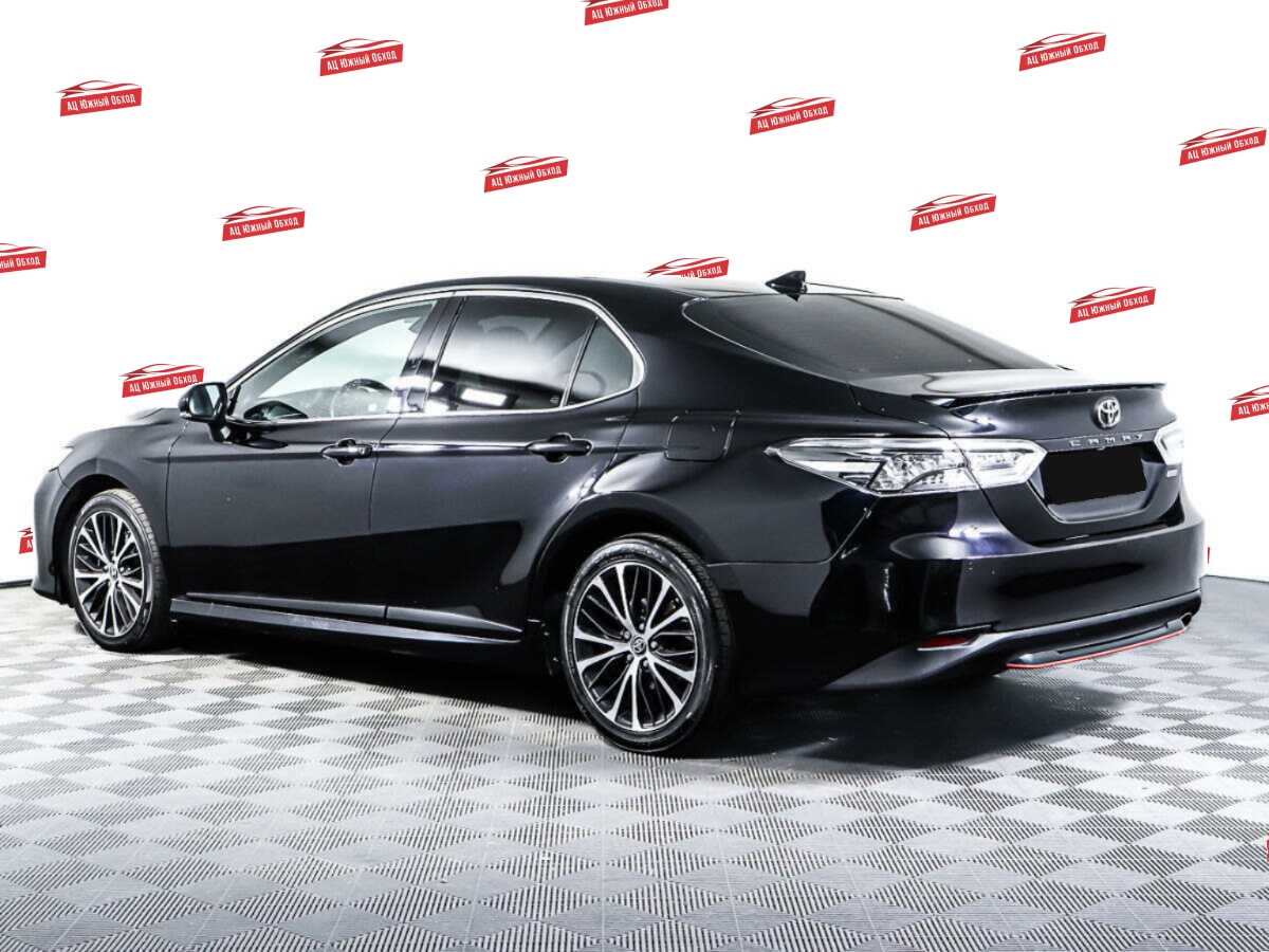 Купить Toyota Camry с пробегом. Фото: #6
