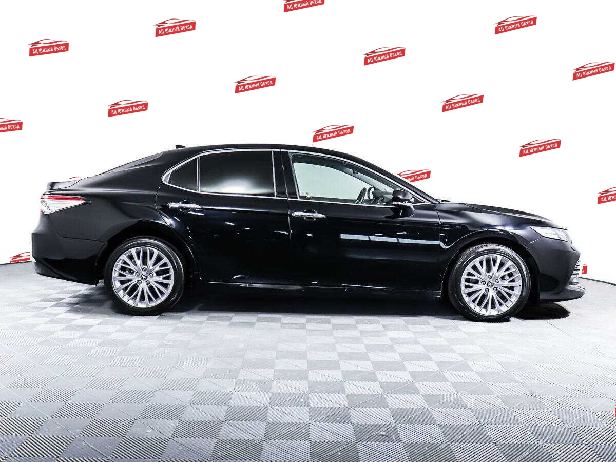 Купить Toyota Camry с пробегом. Фото: #3