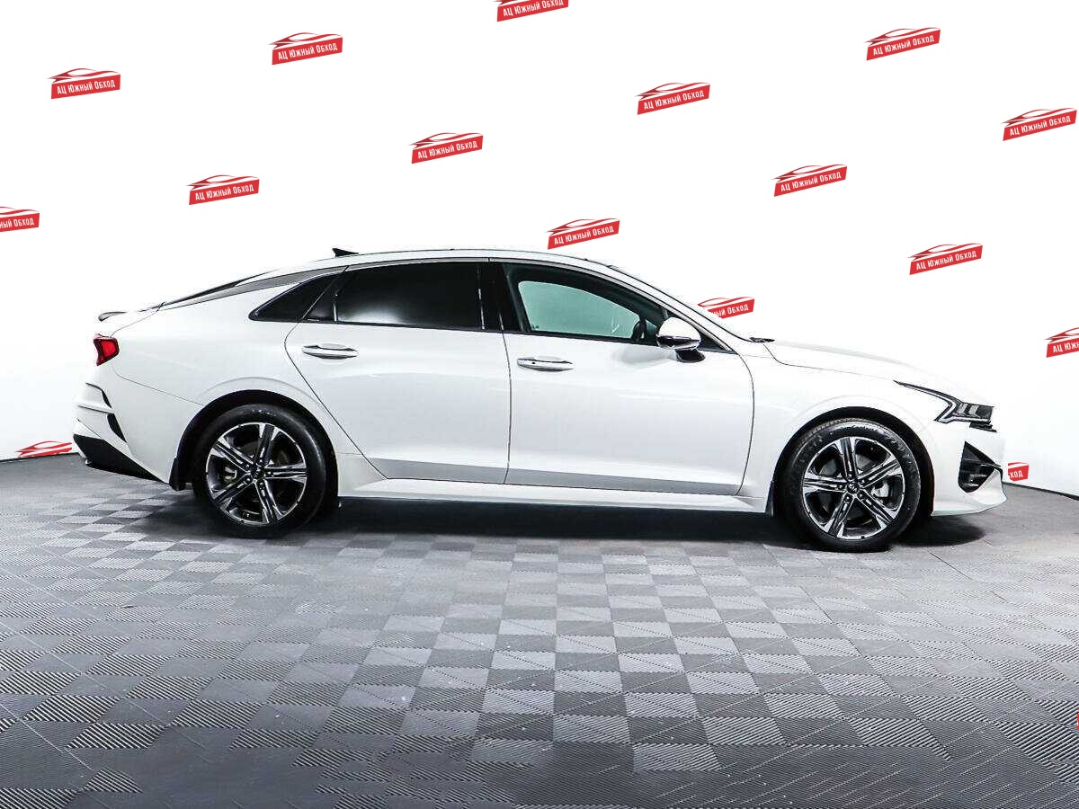 Купить Kia K5 с пробегом. Фото: #3