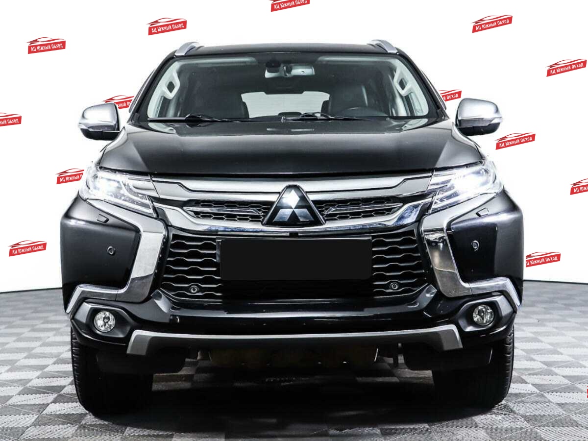 Купить Mitsubishi Pajero Sport с пробегом. Фото: #1