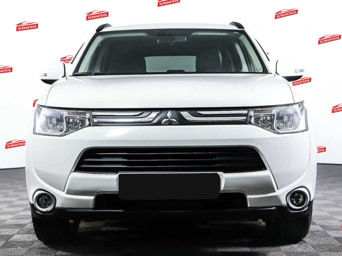 Купить Mitsubishi Outlander с пробегом. Фото: #1