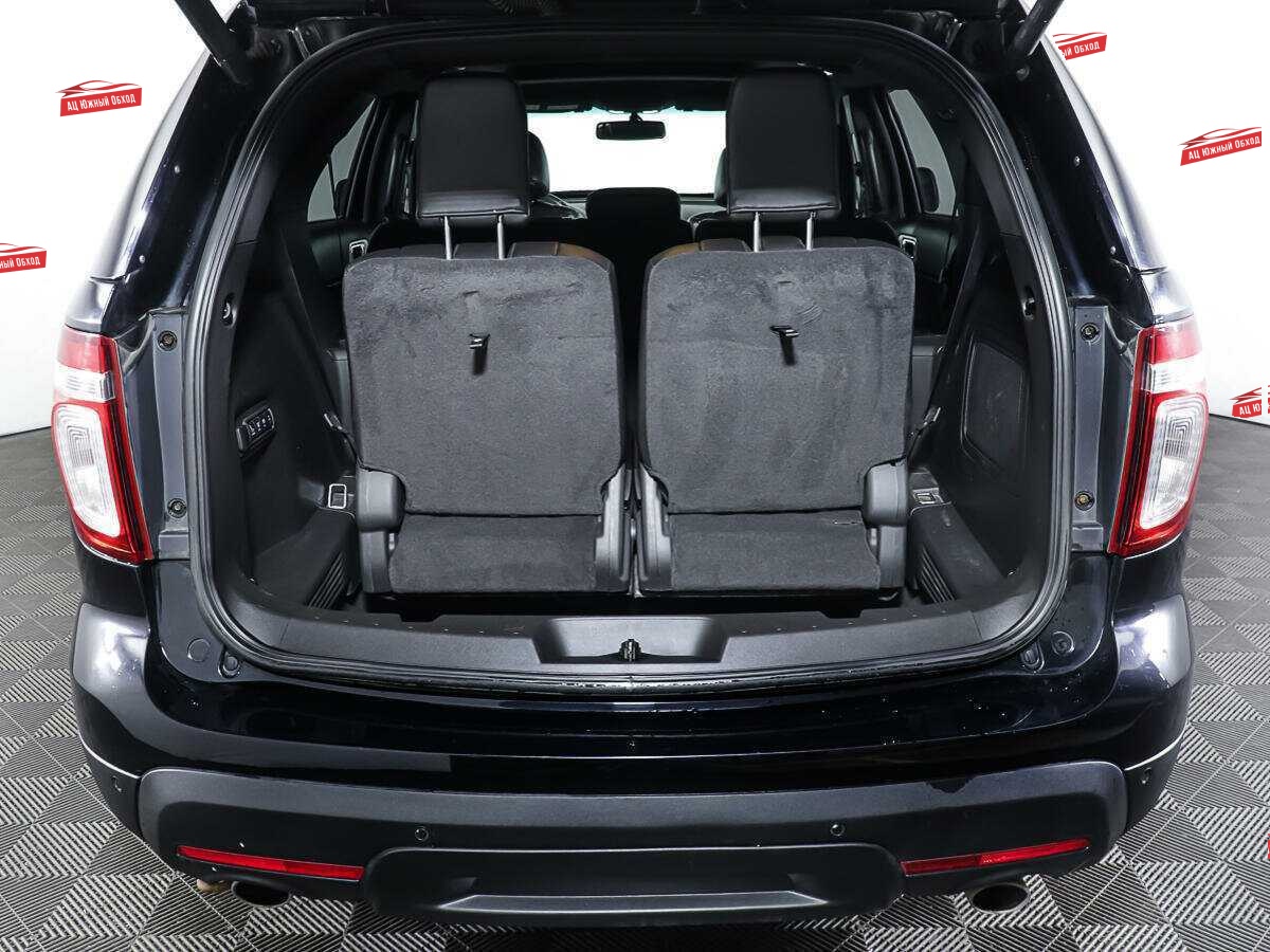 Купить Ford Explorer с пробегом. Фото: #9