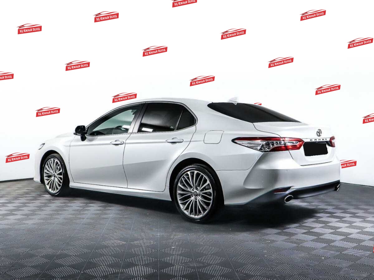Купить Toyota Camry с пробегом. Фото: #6