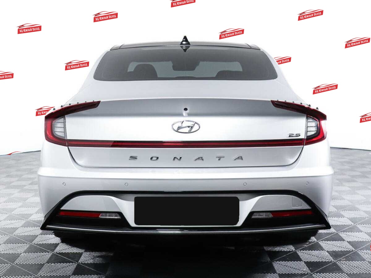 Купить Hyundai Sonata с пробегом. Фото: #5