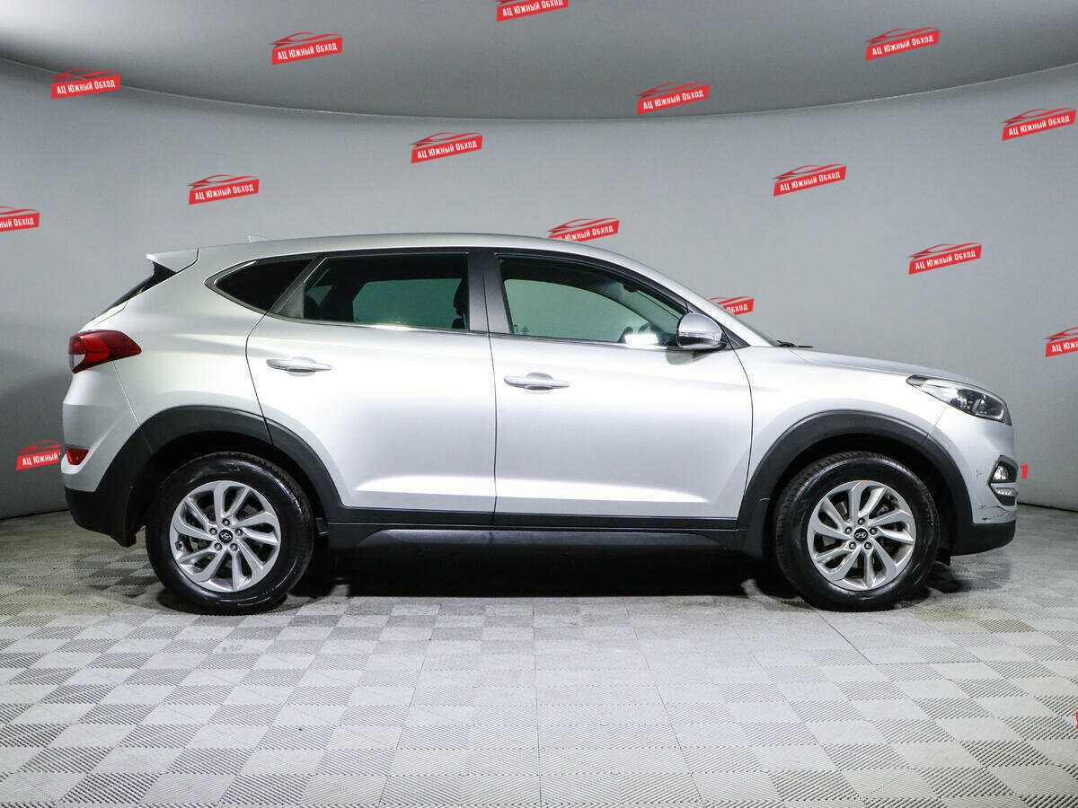 Купить Hyundai Tucson с пробегом. Фото: #3