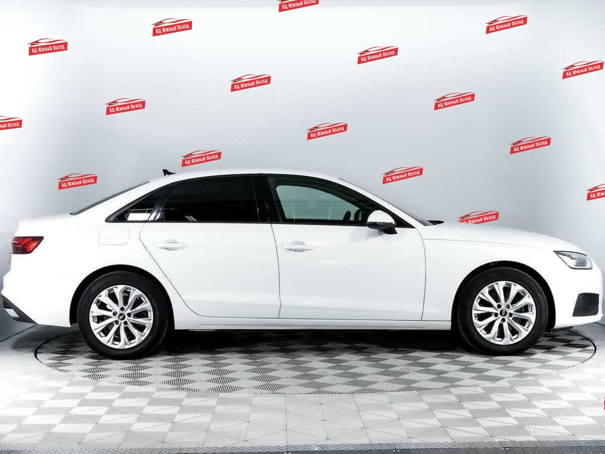 Купить Audi A4 с пробегом. Фото: #3