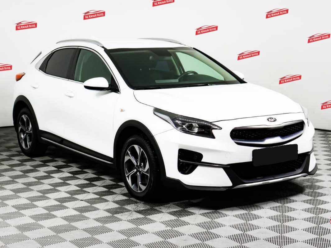 Купить Kia XCeed с пробегом. Фото: #2